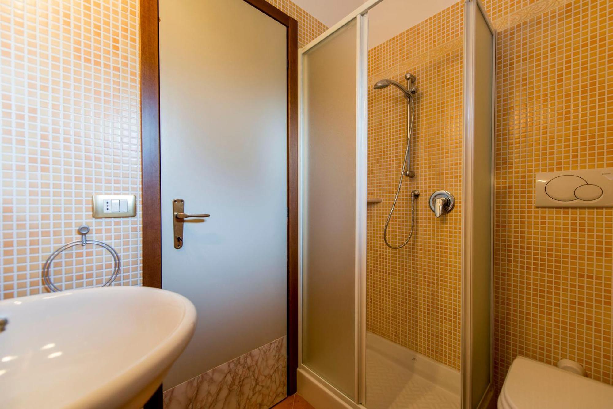 Italianflat - Peschiera Residence Peschiera del Garda Exterior foto